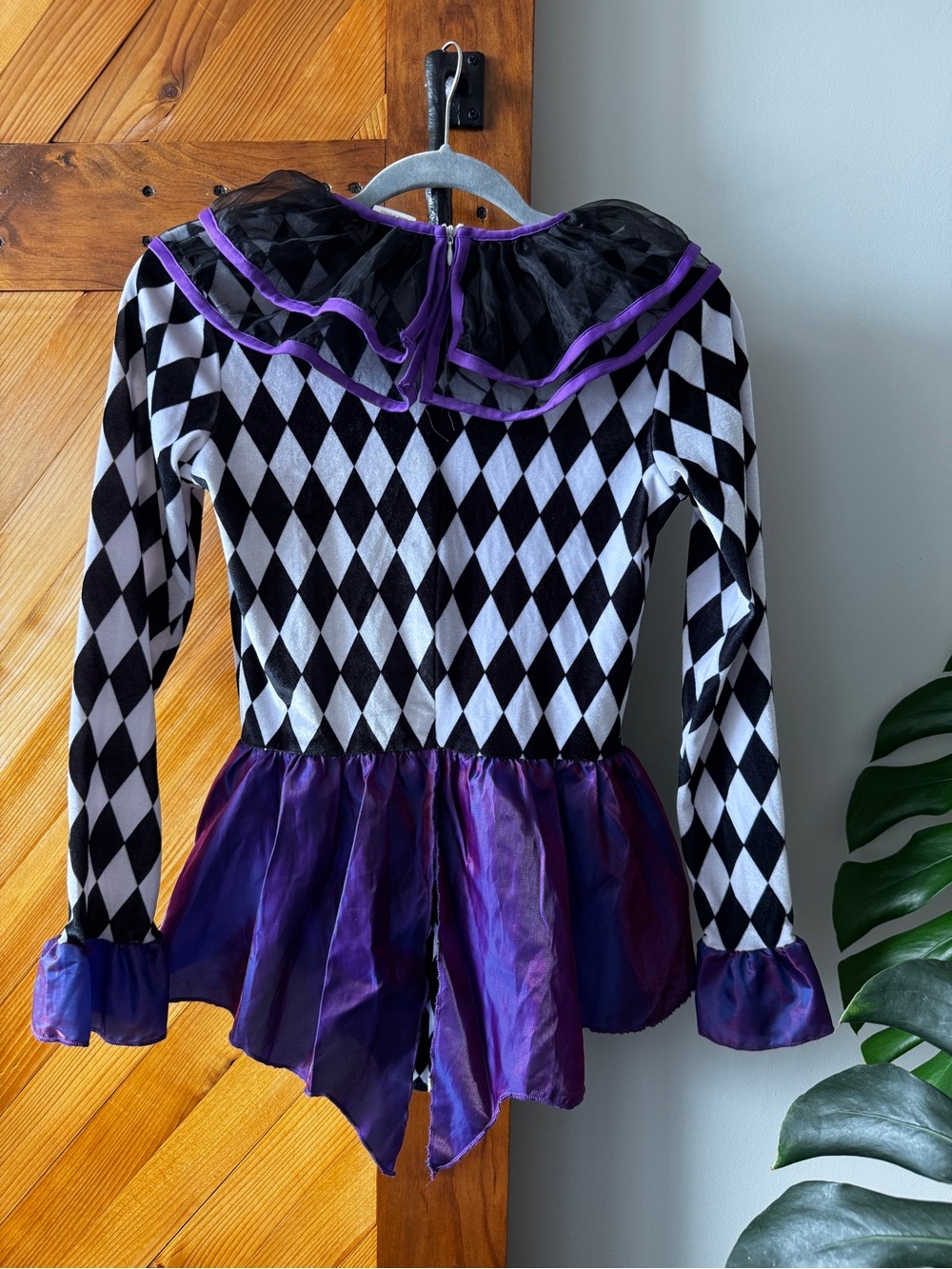 Spirit Halloween Women’s Clown Costume Bodysuit Skirt Headband S - Picture 5 of 10